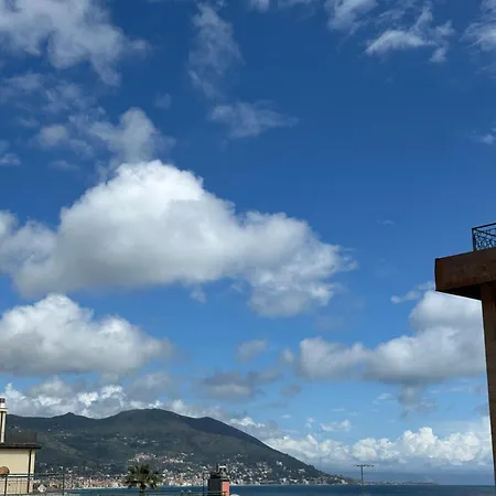 Hotel Mambo Laigueglia Exterior photo